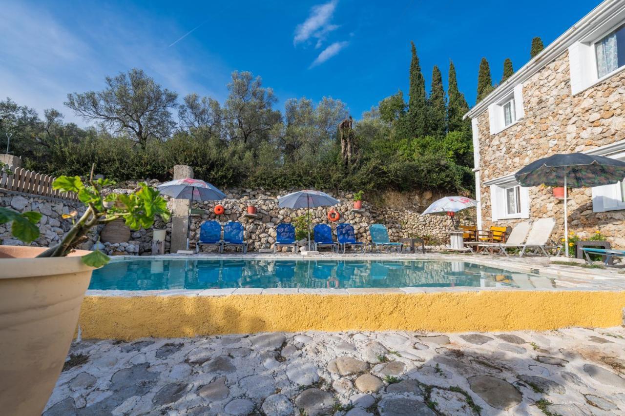 Willa Stelios Stone House Sinarades Kouramádes Zewnętrze zdjęcie
