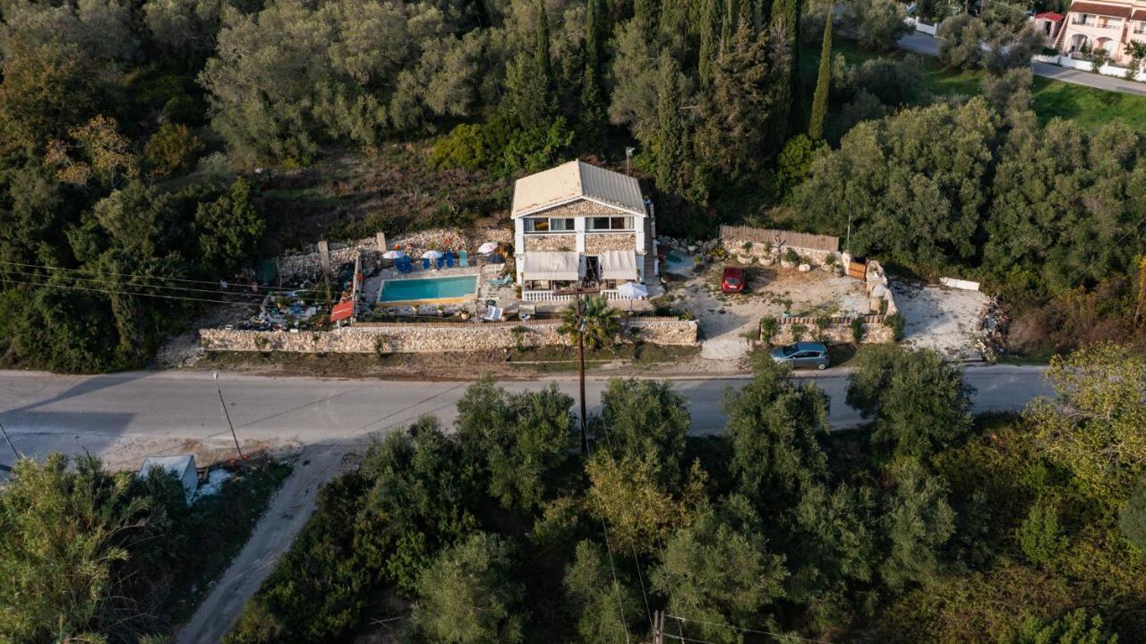 Willa Stelios Stone House Sinarades Kouramádes Zewnętrze zdjęcie